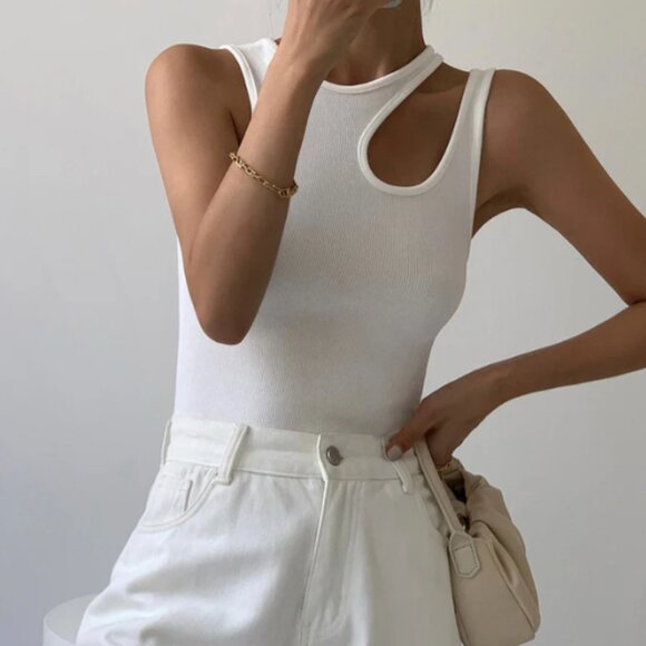 Commense Tops - NWT Commense Ribbed Cutout Tank Top White Size M Minimalist